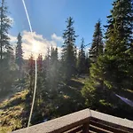 Feriehus Hietavilla Borealis - Hot Tube - Sauna - Fireplace - 11kw Ev-refuel - Landscape View - Silence - Free Wifi Ruka