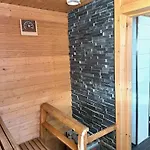 Hietavilla Borealis - Hot Tube - Sauna - Fireplace - 11kw Ev-refuel - Landscape View - Silence - Free Wifi Feriehus *
