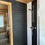 Hietavilla Borealis - Hot Tube - Sauna - Fireplace - 11kw Ev-refuel - Landscape View - Silence - Free Wifi Feriehus