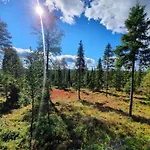 Hietavilla Borealis - Hot Tube - Sauna - Fireplace - 11kw Ev-refuel - Landscape View - Silence - Free Wifi Feriehus Ruka