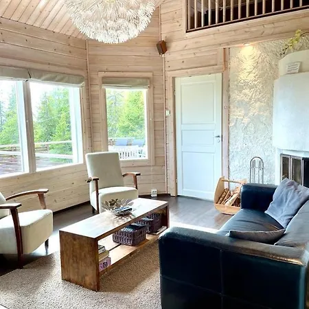 Hietavilla Borealis - Hot Tube - Sauna - Fireplace - 11kw Ev-refuel - Landscape View - Silence - Free Wifi בית נופש