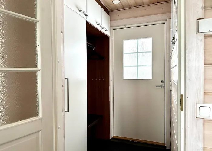 Hietavilla Borealis - Hot Tube - Sauna - Fireplace - 11kw Ev-refuel - Landscape View - Silence - Free Wifi 펜션 루카