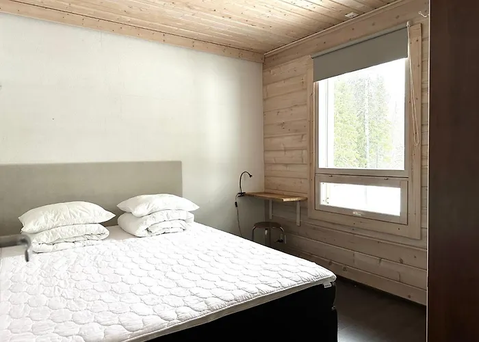 Hietavilla Borealis - Hot Tube - Sauna - Fireplace - 11kw Ev-refuel - Landscape View - Silence - Free Wifi 度假居 *